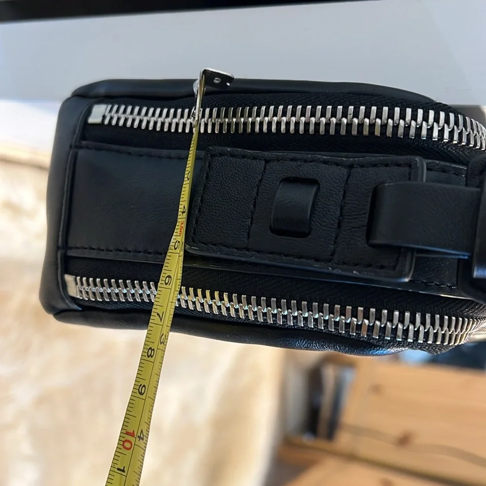 All saints black lamb leather purse. 8x6x3 - Picture 12 of 13